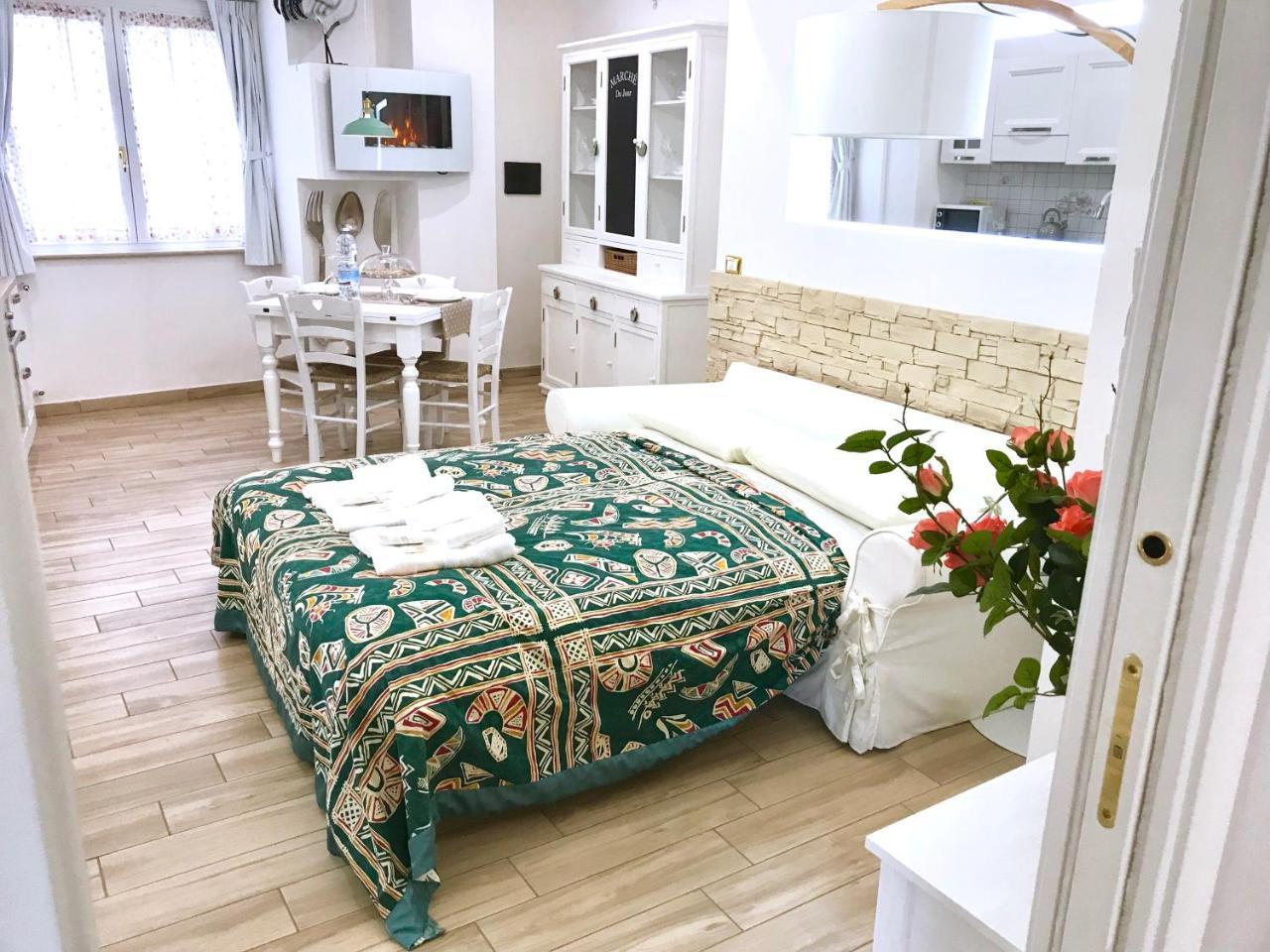 Casanova - Luxury Apartment Vibo Valentia megye Kültér fotó